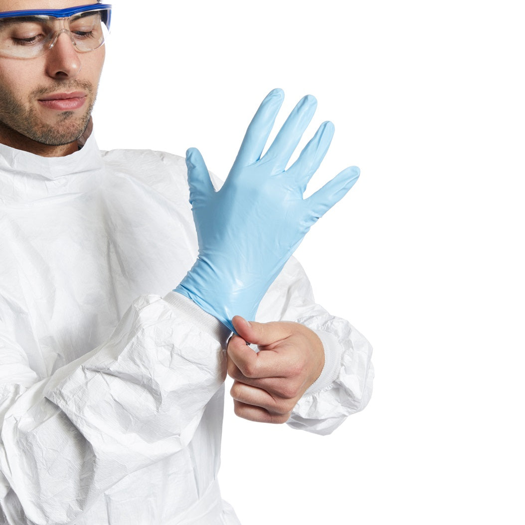 DuPont™ Tyvek® IsoClean® – Chemo Gown with Knit Cuffs (Non-Sterile) – GMP Grade C/D